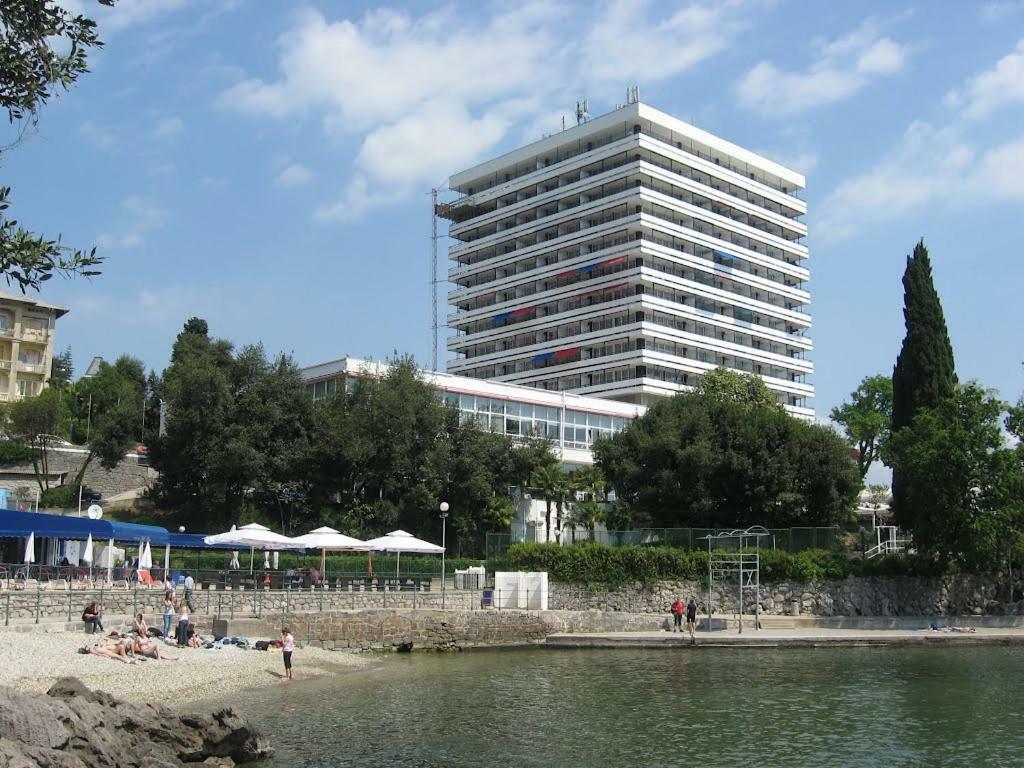 Studio Apartment Antonija Opatija Exterior photo